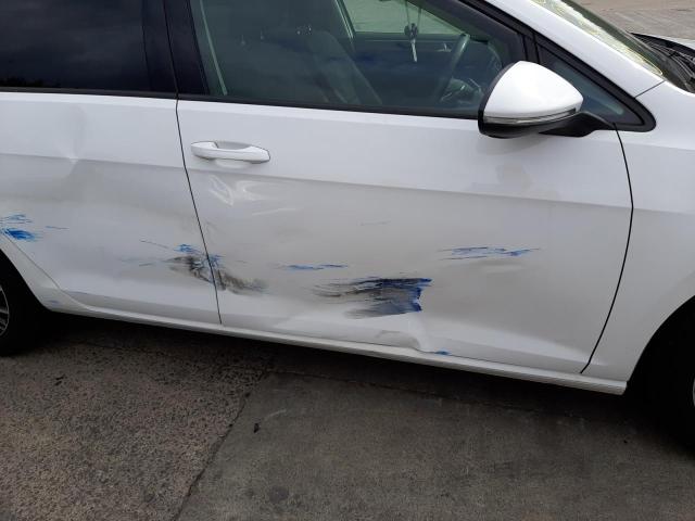 2017 VOLKSWAGEN GOLF SE TS