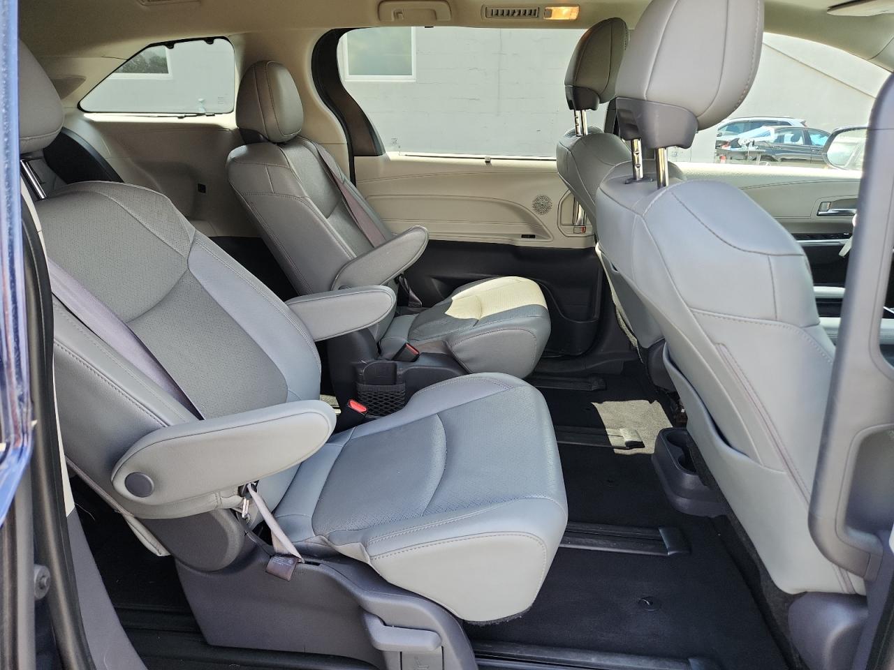 2021 Toyota Sienna Limited VIN: 5TDZSKFC2MS038881 Lot: 64804175