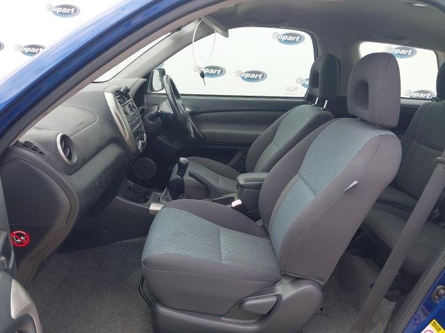 2004 TOYOTA RAV4 XT3 V