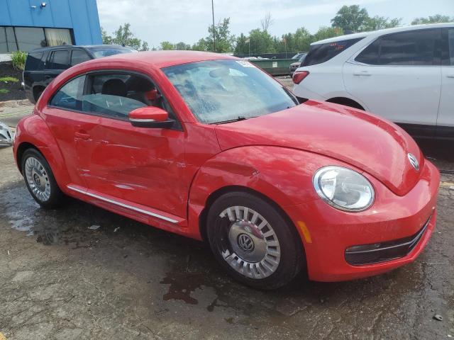  VOLKSWAGEN BEETLE 2014 Czerwony