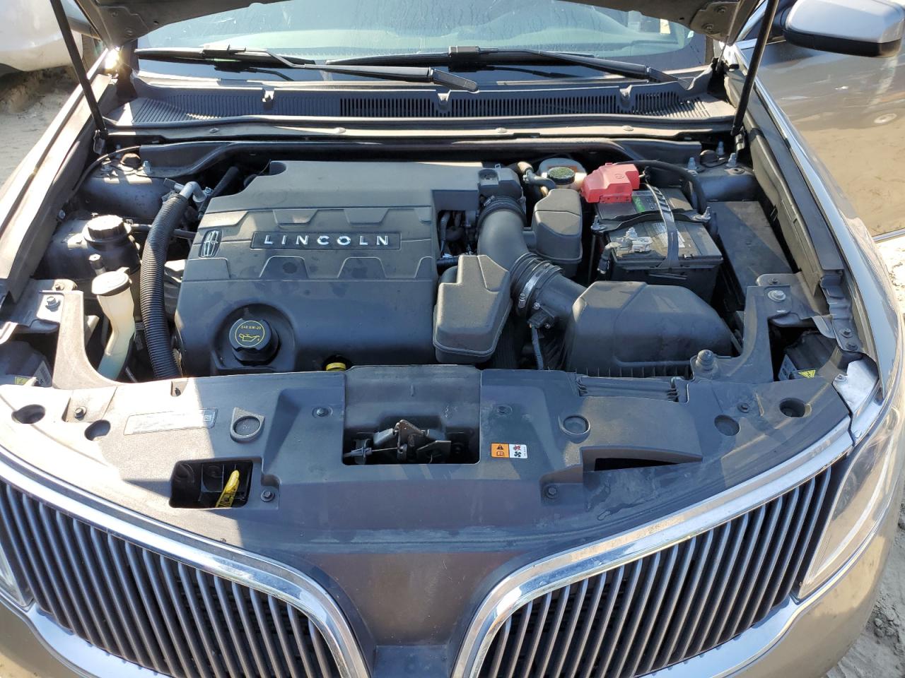 2015 Lincoln Mks VIN: 1LNHL9DK3FG607550 Lot: 66284255