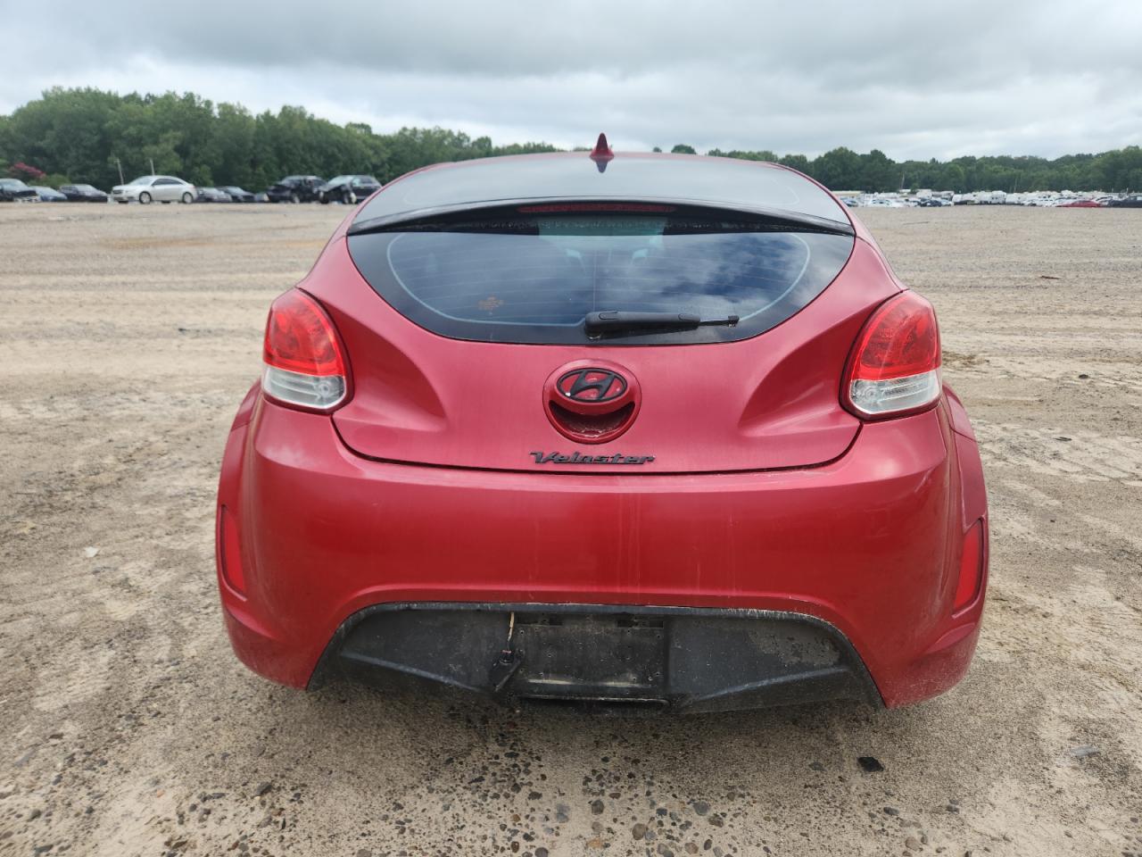 2013 Hyundai Veloster VIN: KMHTC6AD5DU173242 Lot: 64368995