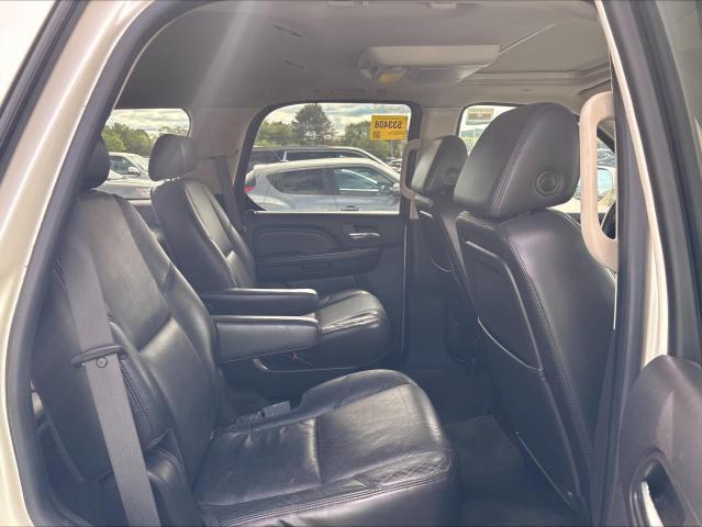 2007 CADILLAC ESCALADE LUXURY  