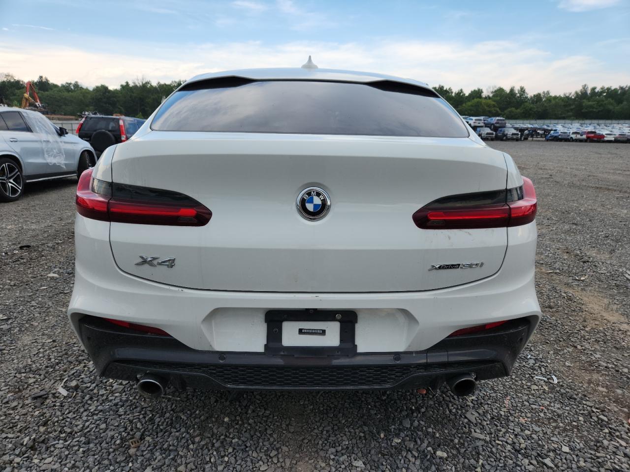 2020 BMW X4 xDrive30I VIN: 5UX2V1C08L9B45963 Lot: 63091025