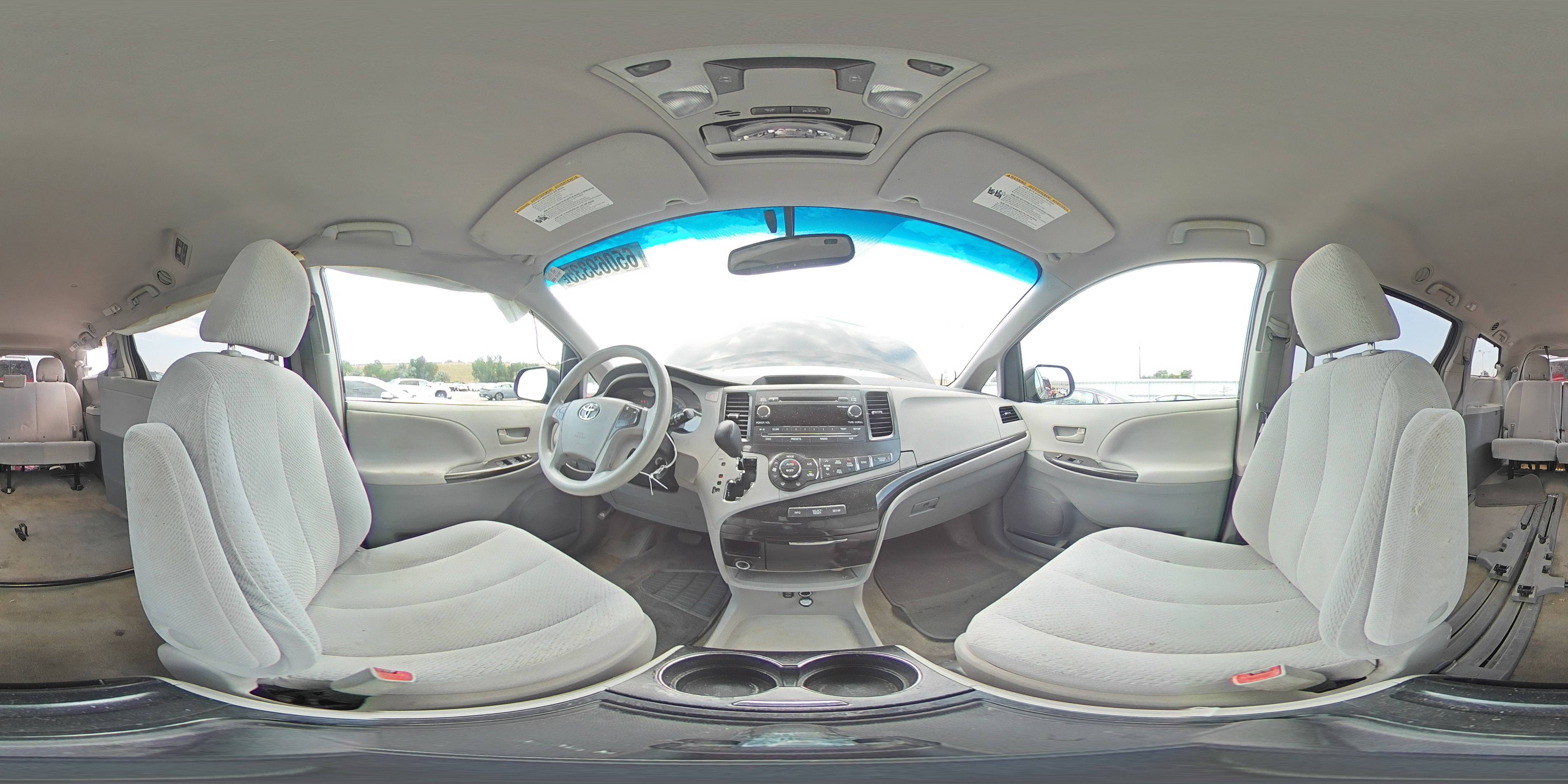 2013 Toyota Sienna Le VIN: 5TDKK3DC3DS294182 Lot: 65069335
