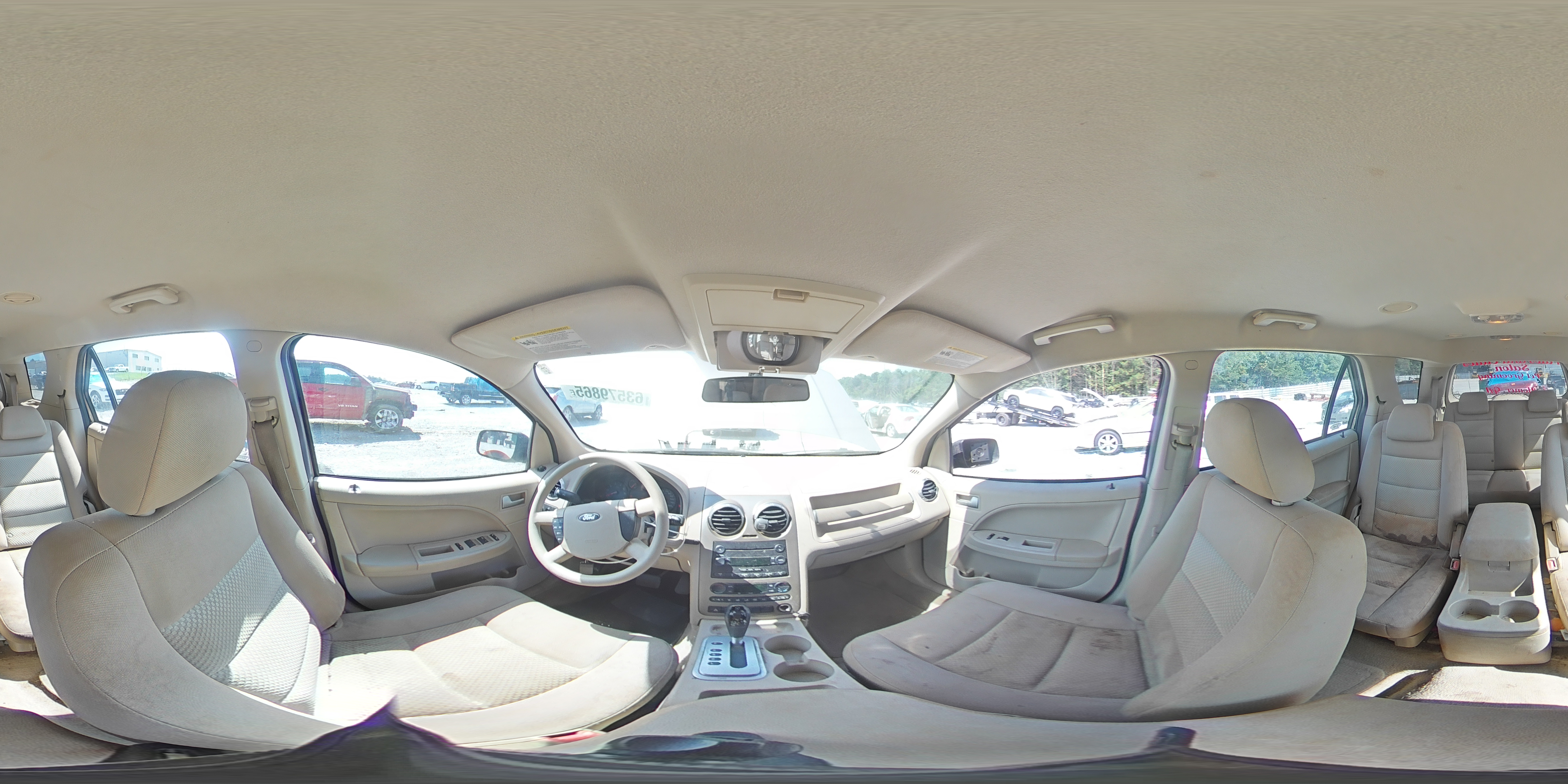 2005 Ford Freestyle Se VIN: 1FMZK01115GA68925 Lot: 63579865