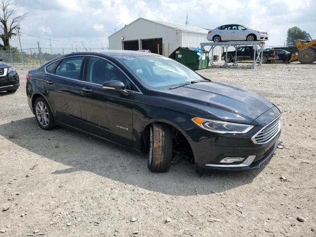  FORD FUSION 2017 Czarny