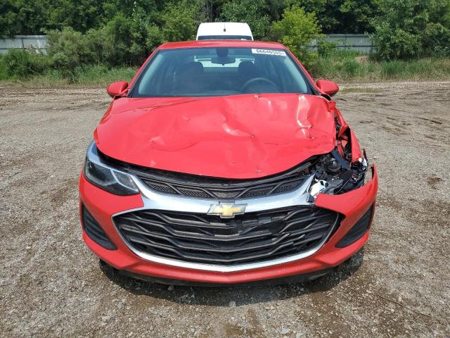  CHEVROLET CRUZE 2019 Czerwony
