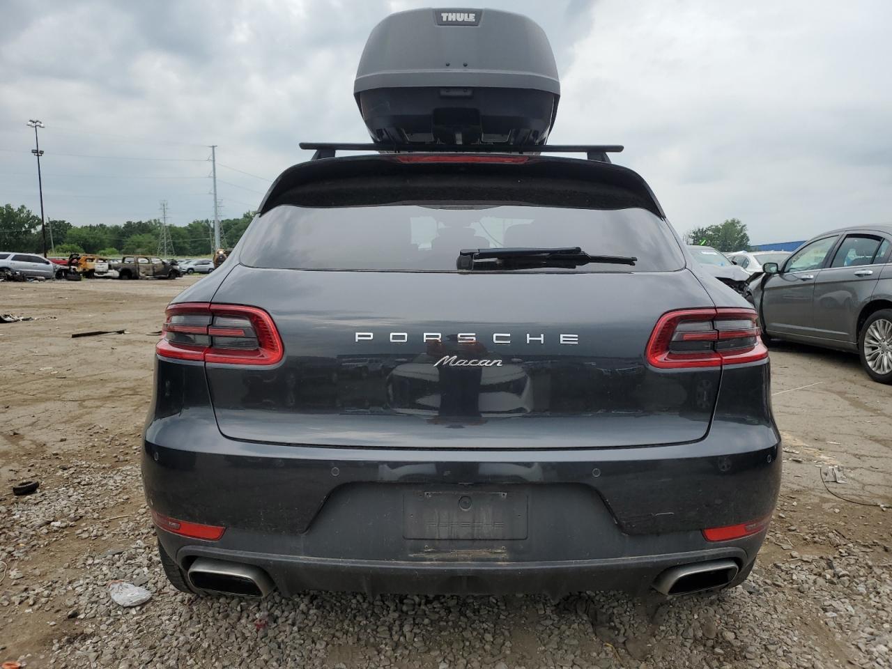 2017 Porsche Macan VIN: WP1AA2A50HLB03967 Lot: 64105835