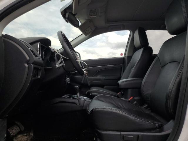  MITSUBISHI OUTLANDER 2017 Biały