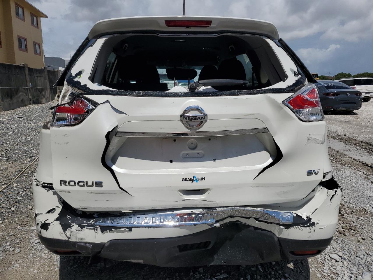 2015 Nissan Rogue S VIN: KNMAT2MT3FP545864 Lot: 65203375