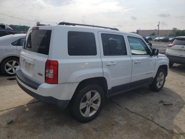  JEEP PATRIOT 2013 Белы