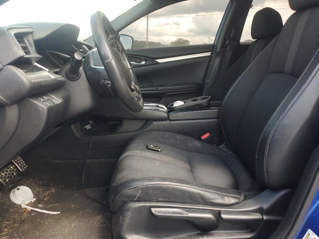 2020 Honda Civic Sport VIN: 19XFC2F8XLE010332 Lot: 64737165
