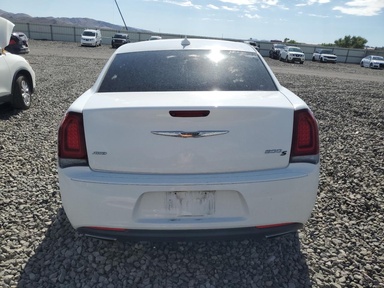 2018 Chrysler 300 S VIN: 2C3CCAGG0JH250353 Lot: 66532885