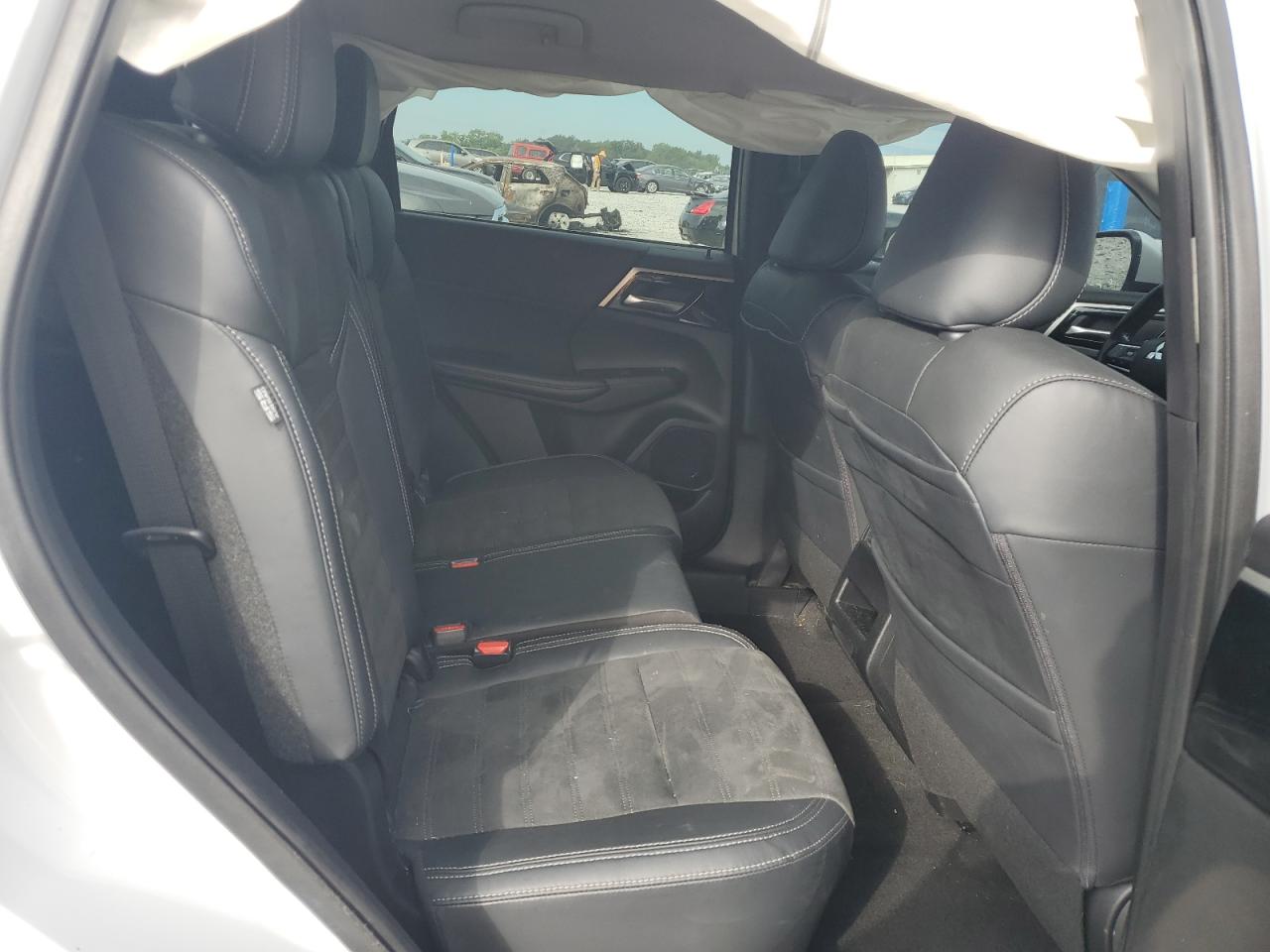 2022 Mitsubishi Outlander Se VIN: JA4J4UA82NZ051372 Lot: 66464905