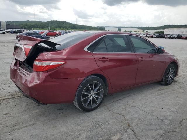  TOYOTA CAMRY 2015 Czerwony