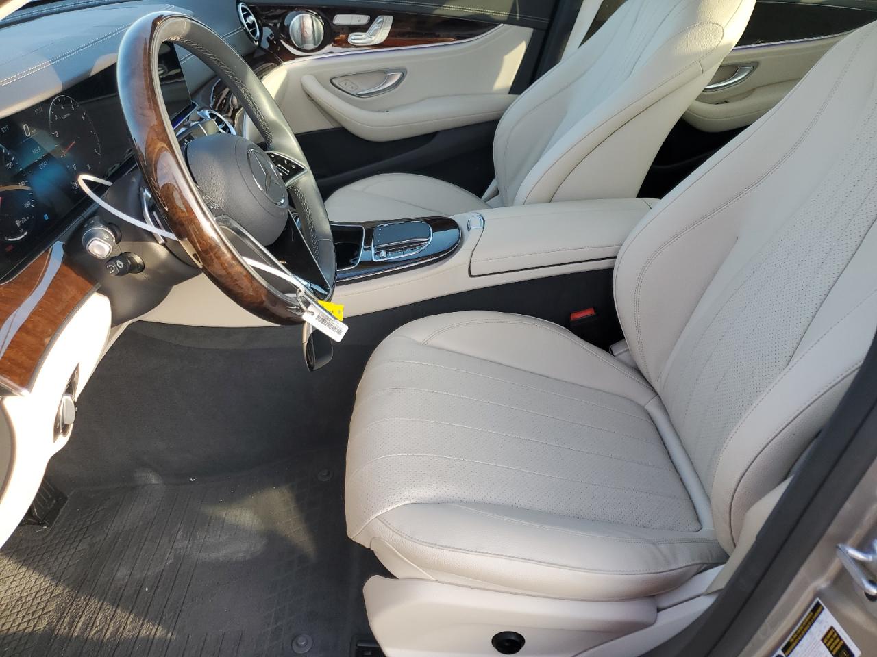 2022 Mercedes-Benz E 350 VIN: W1KZF8DB4NB027039 Lot: 63197805