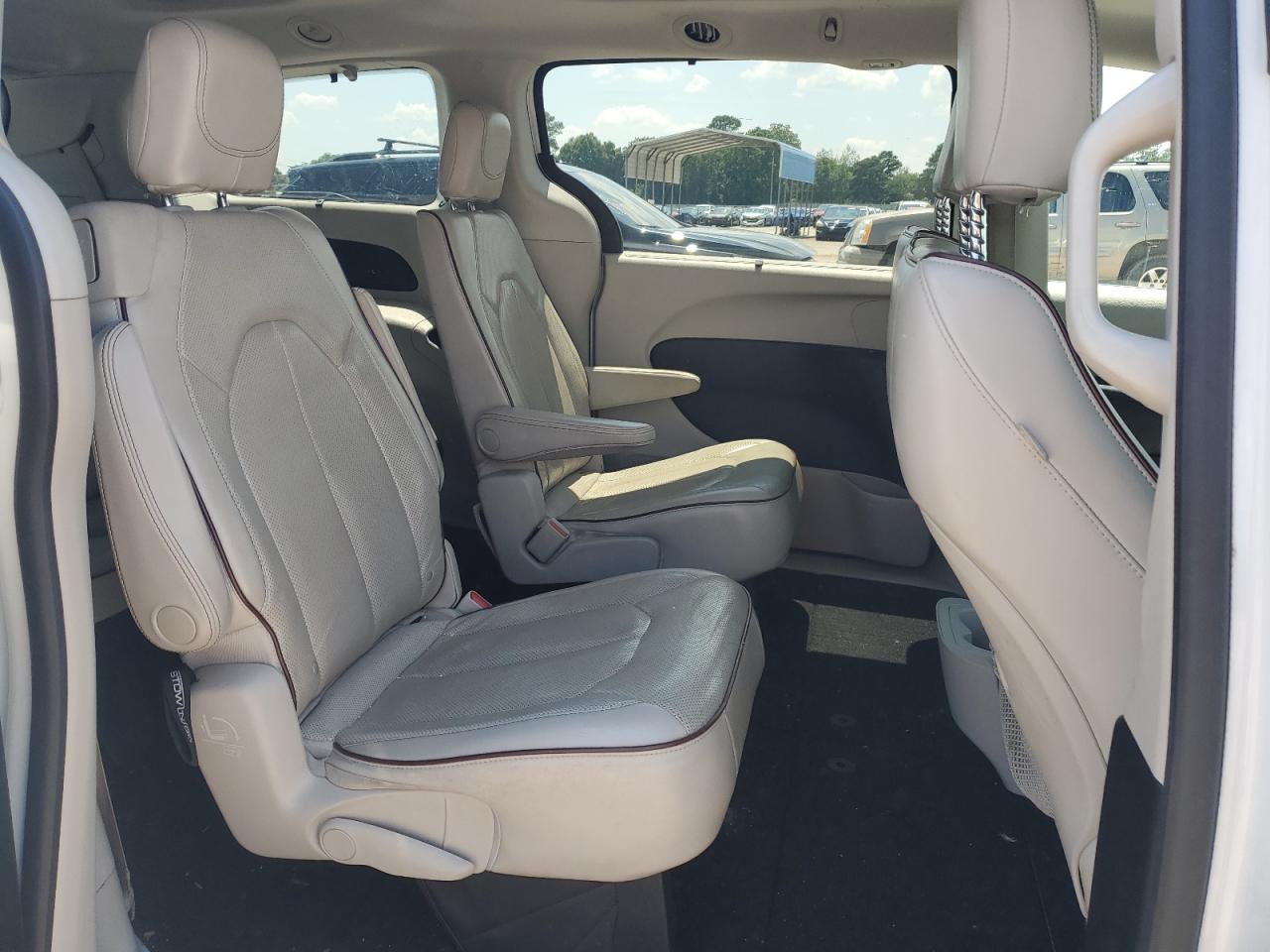 2020 Chrysler Pacifica Limited VIN: 2C4RC1GG4LR243974 Lot: 53498965