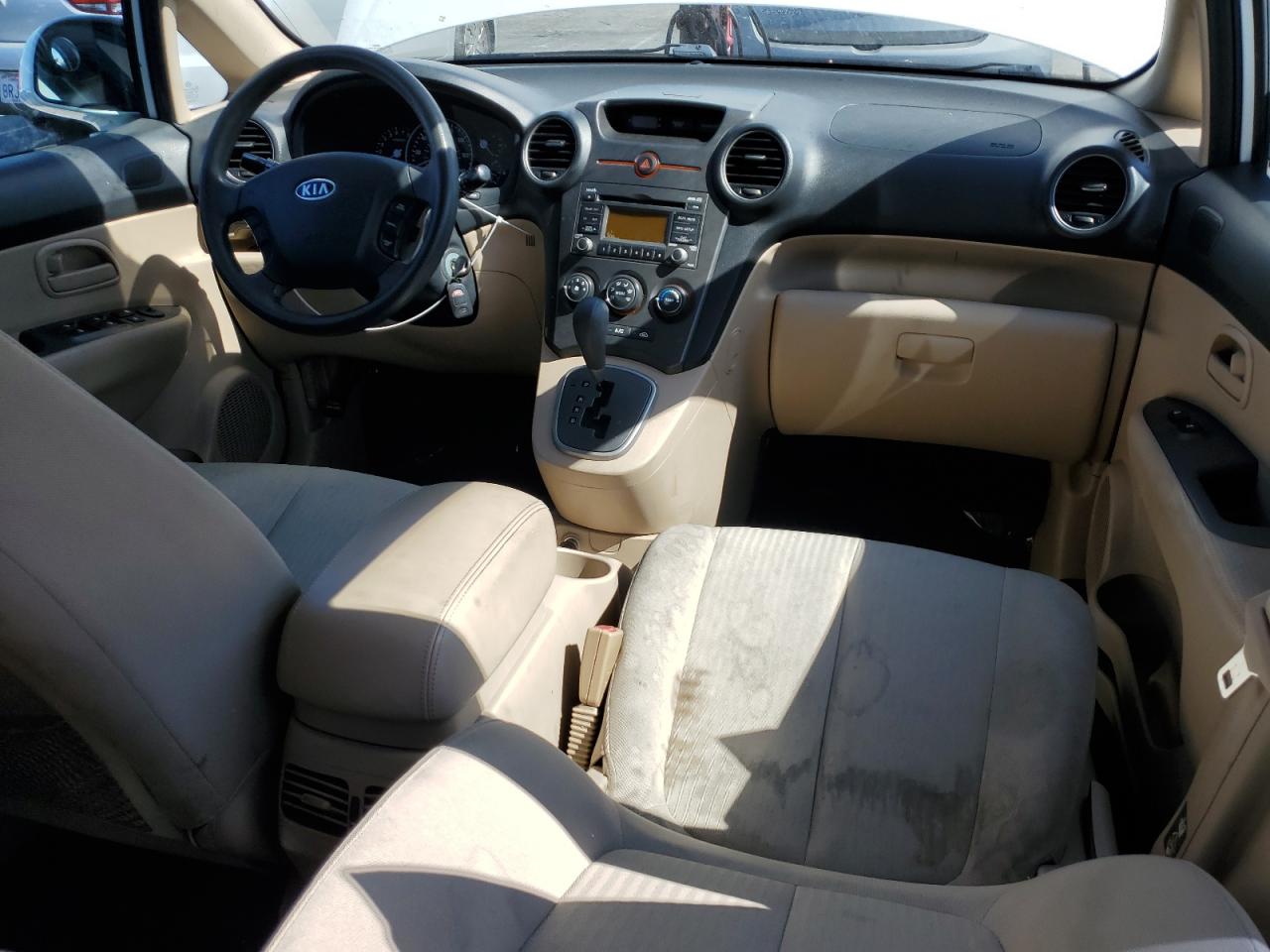 2009 Kia Rondo Base VIN: KNAFG528997258525 Lot: 63990385