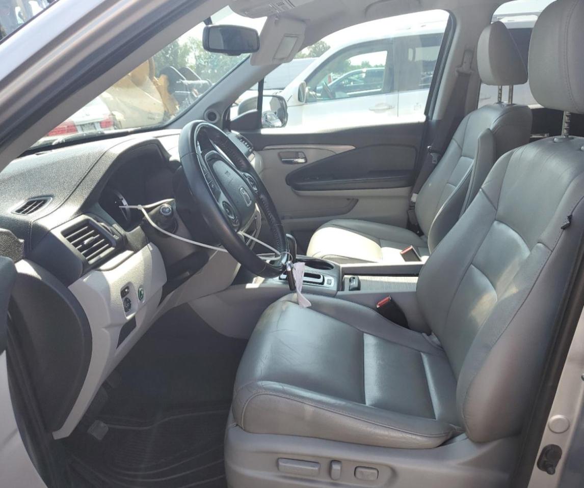 2016 Honda Pilot Exln VIN: 5FNYF6H79GB114077 Lot: 65153055