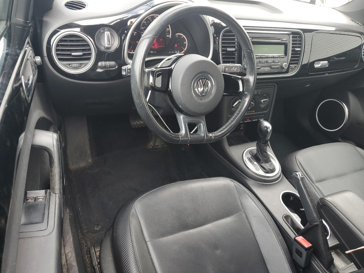 2013 Volkswagen Beetle VIN: 3VWJP7AT6DM660125 Lot: 64727235