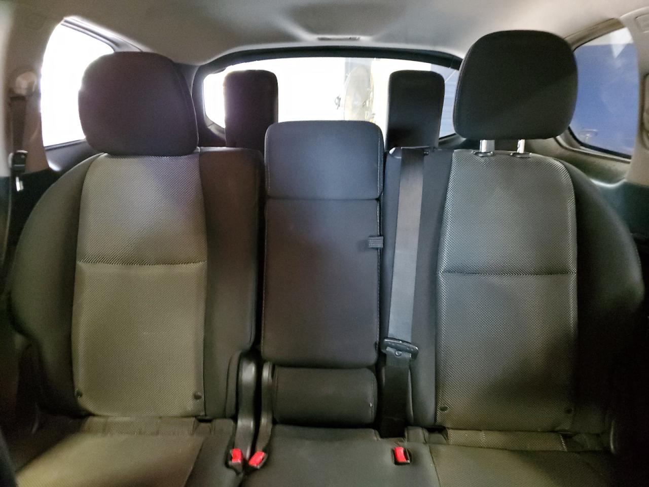 2018 Nissan Pathfinder S VIN: 5N1DR2MM3JC635872 Lot: 63581835