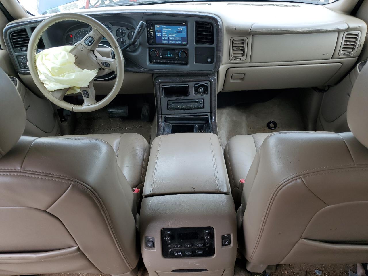 2005 GMC Yukon Denali VIN: 1GKEK63U15J175560 Lot: 63861675