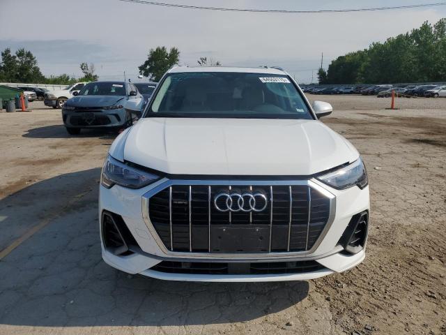  AUDI Q3 2021 Белы