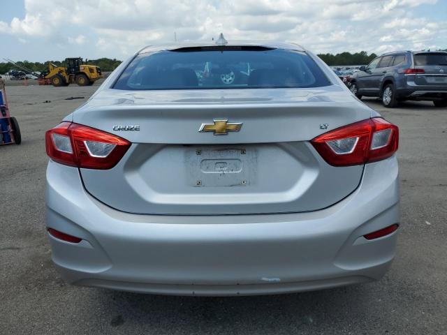  CHEVROLET CRUZE 2017 Srebrny