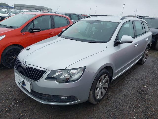 SKODA SUPERB S T 2015