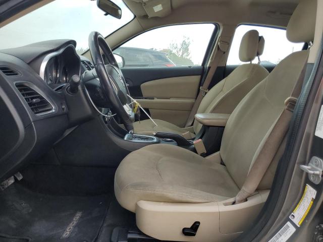 Sedans DODGE AVENGER 2012 Srebrny