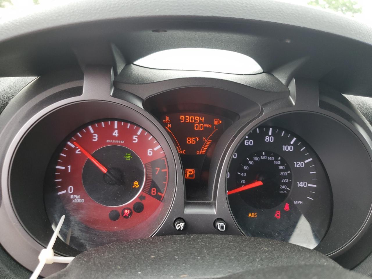 2013 Nissan Juke S VIN: JN8AF5MV9DT230585 Lot: 63706875