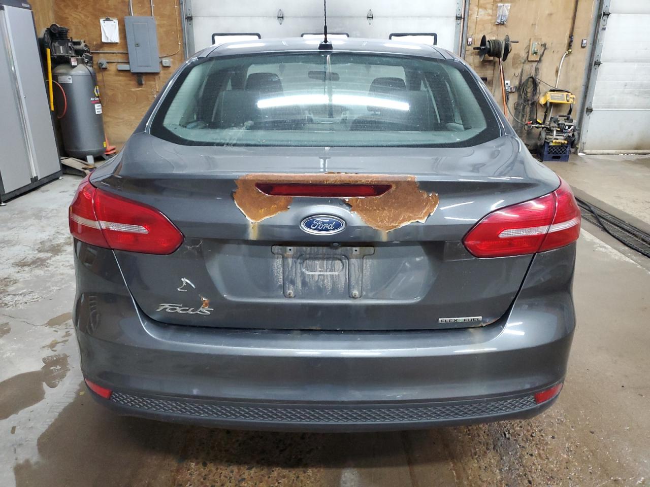 2016 Ford Focus S VIN: 1FADP3E22GL280365 Lot: 64836235