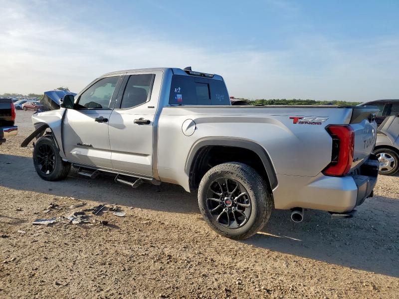  TOYOTA TUNDRA 2023 Srebrny