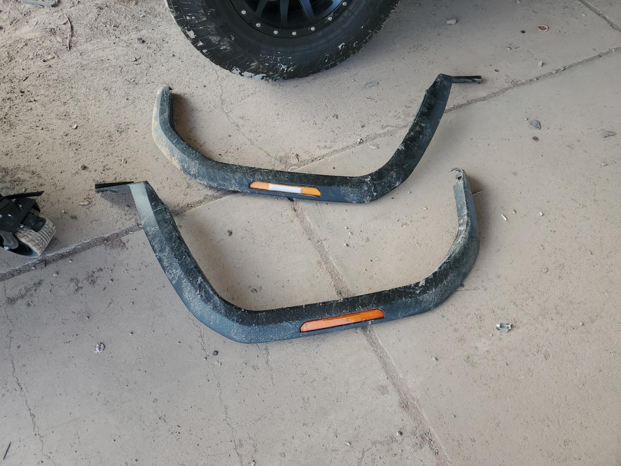 2024 GMC Canyon At4 VIN: 1GTP6DEK1R11295XX Lot: 64234375