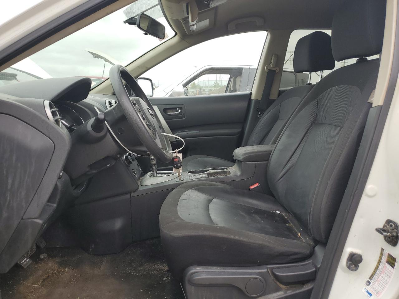 2015 Nissan Rogue Select S VIN: JN8AS5MV2FW255549 Lot: 65022585