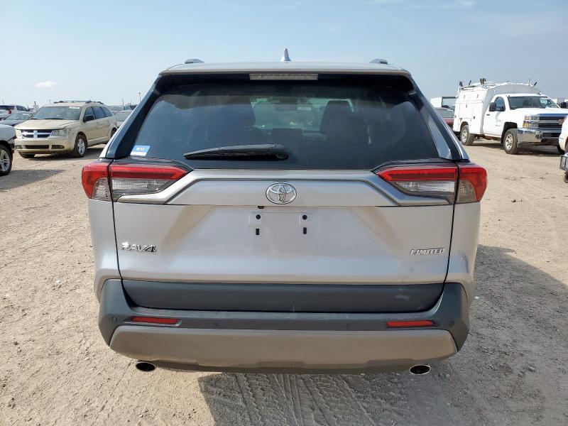  TOYOTA RAV4 2019 Srebrny