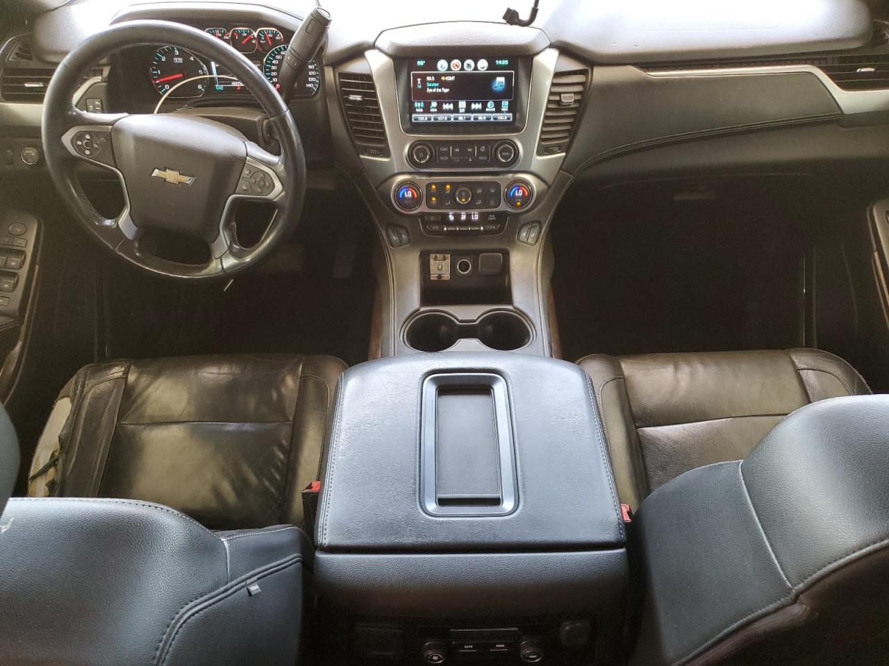 2017 Chevrolet Suburban K1500 Lt VIN: 1GNSKHKC1HR191497 Lot: 62846945