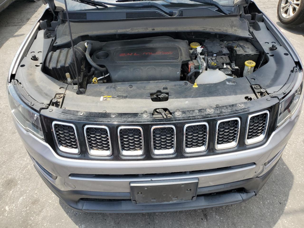 2018 Jeep Compass Latitude VIN: 3C4NJCBB8JT461048 Lot: 65475345