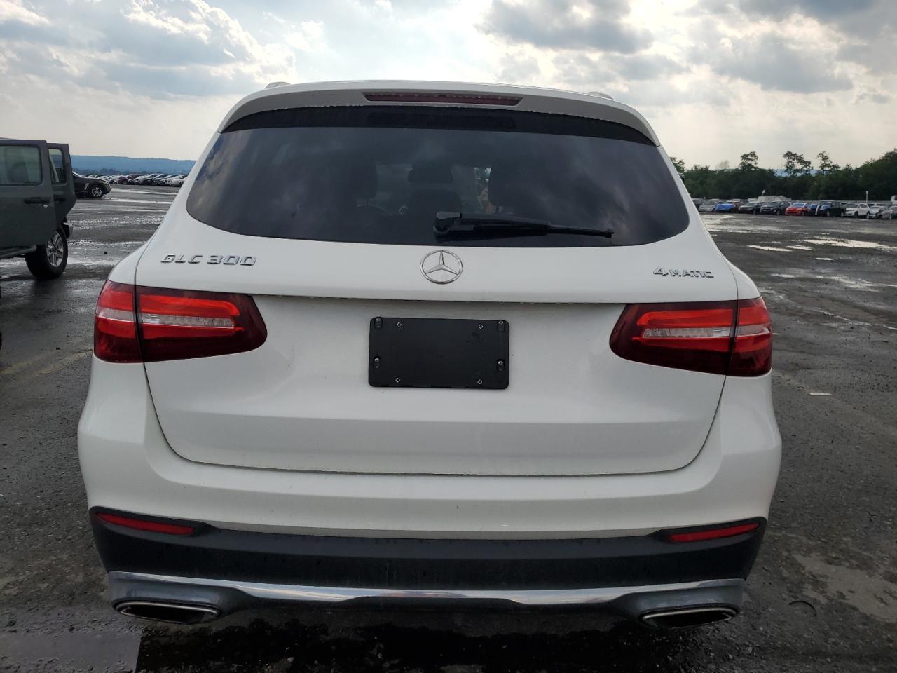 2016 Mercedes-Benz Glc 300 4Matic VIN: WDC0G4KB8GF032083 Lot: 61724965