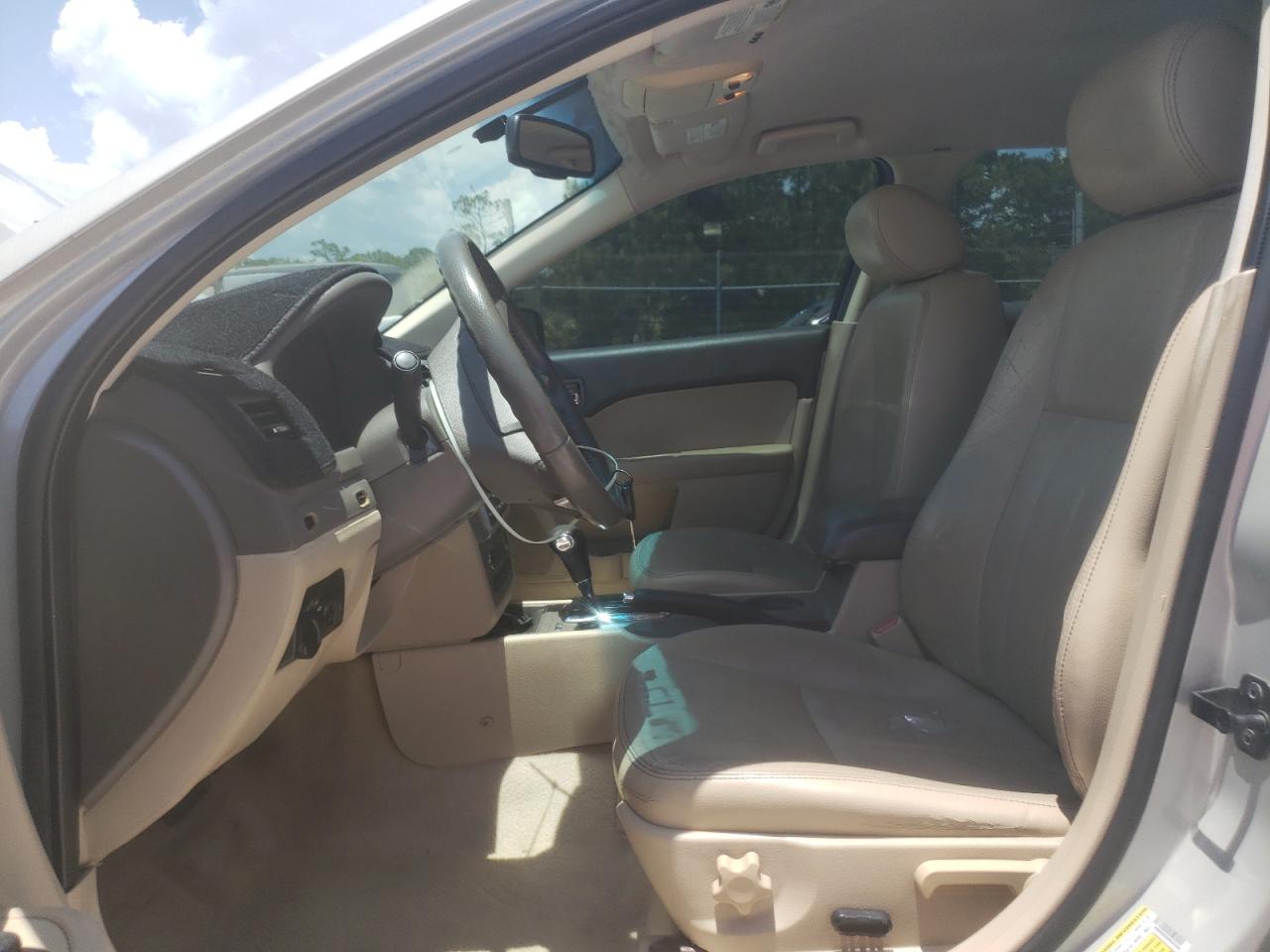 2008 Mercury Milan Premier VIN: 3MEHM08Z88R635858 Lot: 63963105