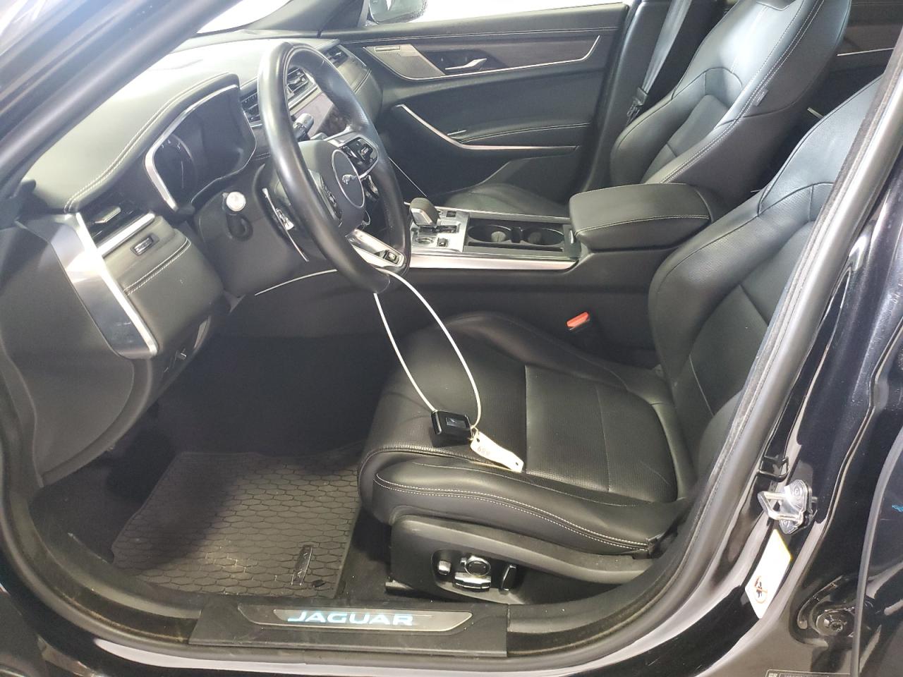 sajbl4gx6ncy91333 SAJBL4GX6NCY91333 2022 Jaguar Xf R-Dynamic Se