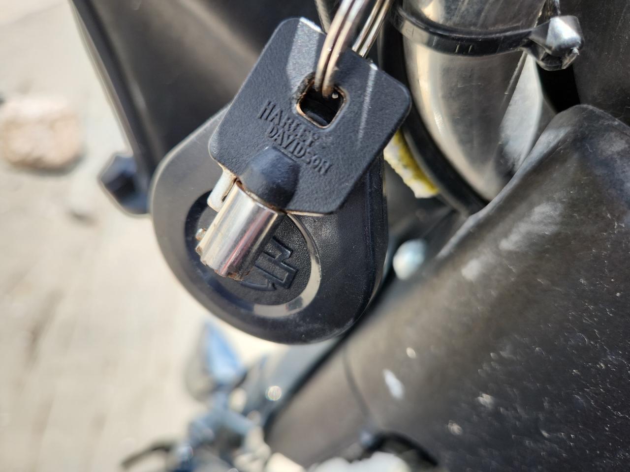 2019 Harley-Davidson Flhtcutg VIN: 1HD1MAF12KB857327 Lot: 64725375