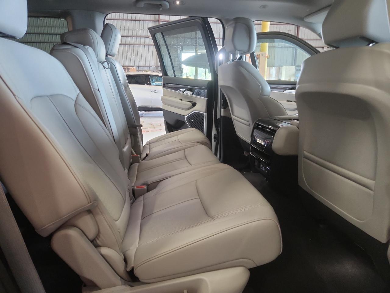 2024 Jeep Wagoneer Series I VIN: 1C4SJVAP4RS136969 Lot: 62506435