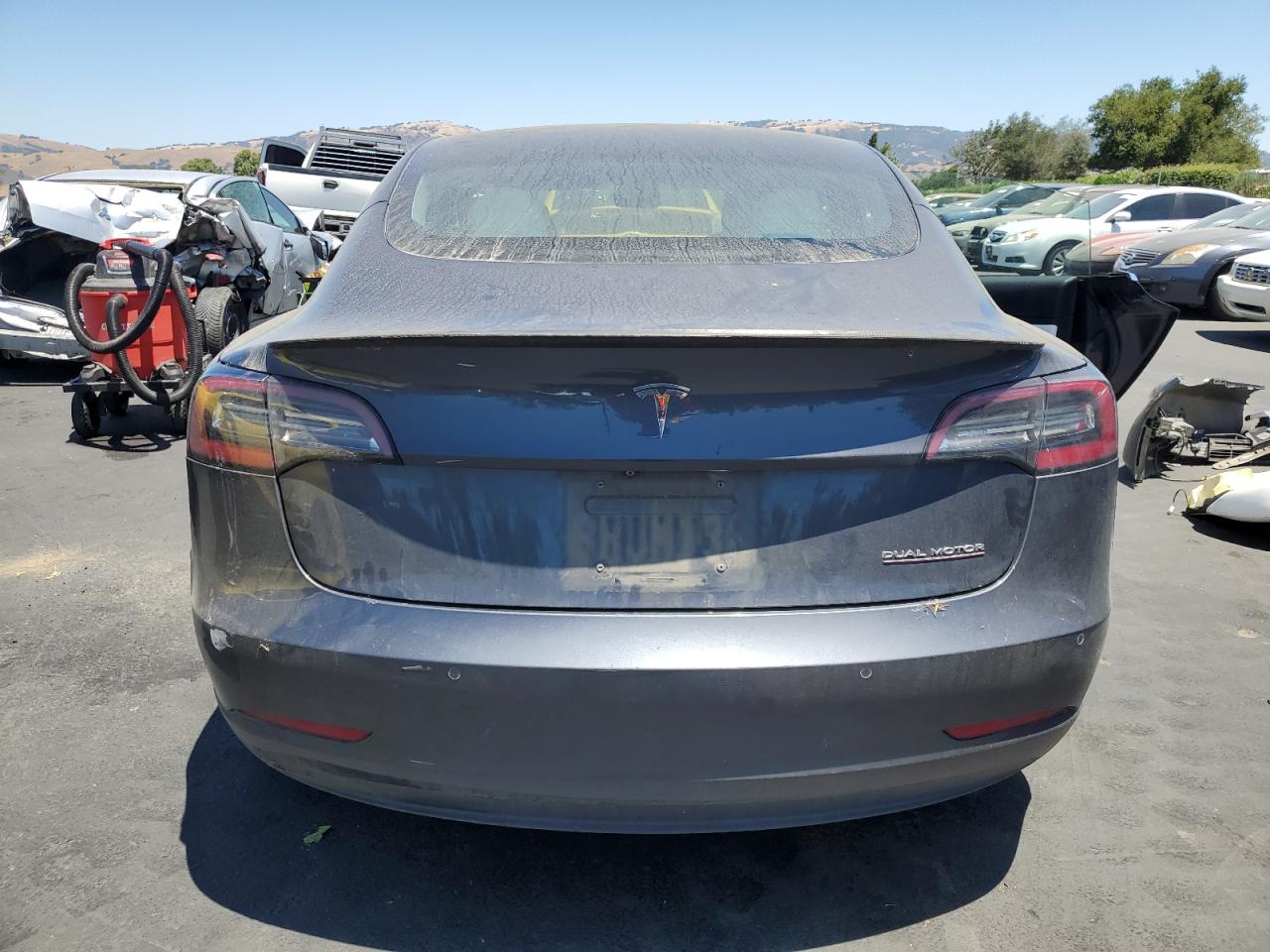 2018 Tesla Model 3 VIN: 5YJ3E1EBXJF079467 Lot: 62924905