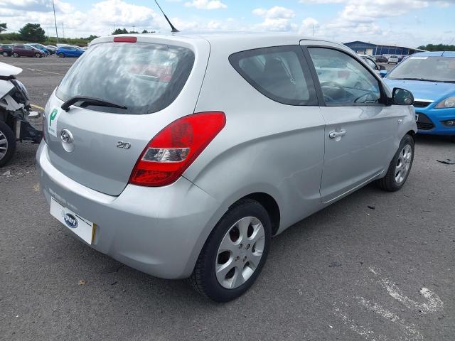 2011 HYUNDAI I20 COMFOR