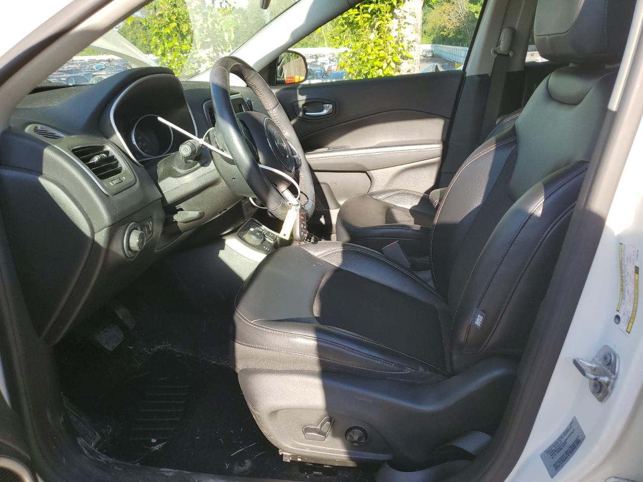 2017 Jeep Compass Latitude VIN: 3C4NJDBB5HT656184 Lot: 65089165