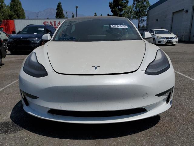  TESLA MODEL 3 2021 Biały