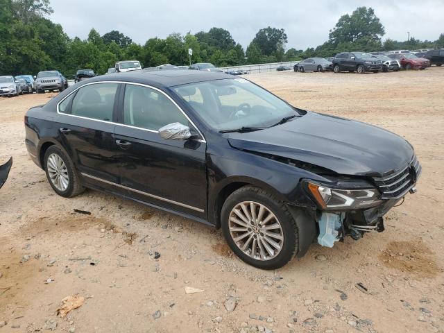  VOLKSWAGEN PASSAT 2017 Czarny