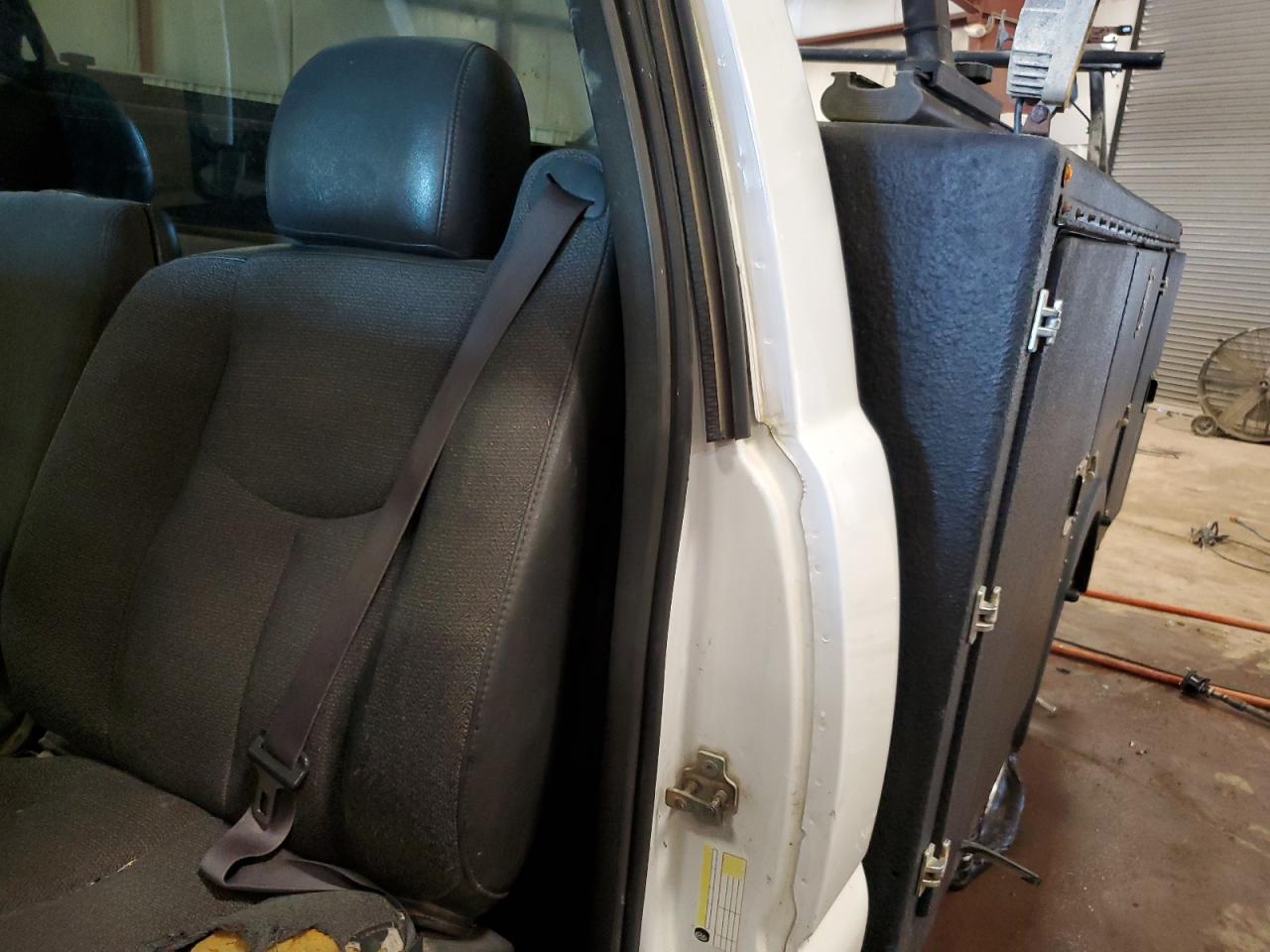 2006 GMC Sierra K2500 Heavy Duty VIN: 1GTHK24236E117877 Lot: 61779755